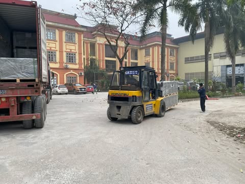 Xe nâng Hà Nội 24/7